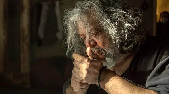 حسن پور شیرازی بازیگر پیر پسر به طرز وحشتناکی تغییر کرده /  با این چهره نمیشناسیدش !+ عکس جدید و همسرش