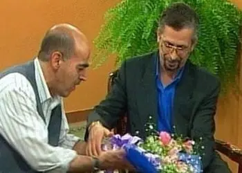 فیلم/ با پخش مجدد سریال زیر آسمان شهر داغ دل این بازیگر تازه شد؛ این کارهای تبلیغاتی باعث شد که من بگم دیگه نیستم!/ رضا عطاران گفت مغزم درد میکنه و دیگه نمیتونم...