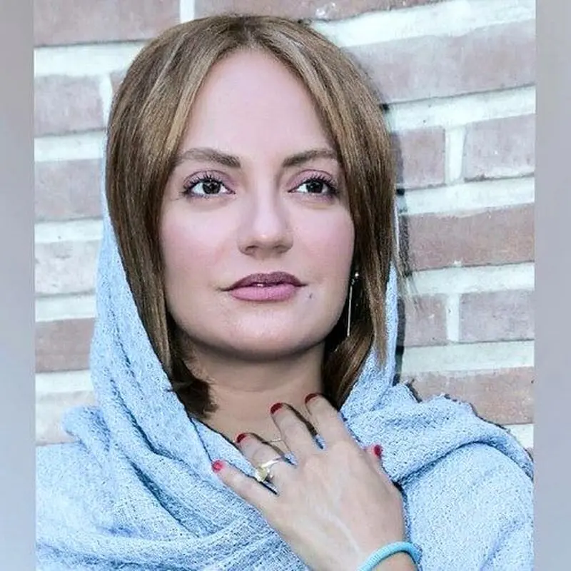 مهناز افشار