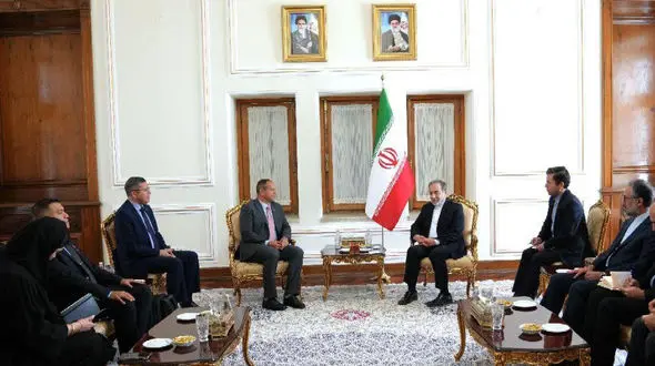 دیدار وزیر حمل و نقل ونزوئلا و هیات همراه با وزیر امور خارجه