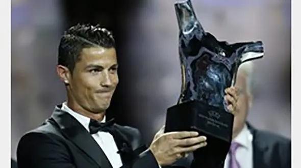 رونالدو این گونه مقام اولی را از دست مسی خارج کرد