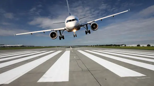 فیلم فرود اضطراری پرواز تهران استانبول / تخلیه سوخت هواپیمایی آسمان!