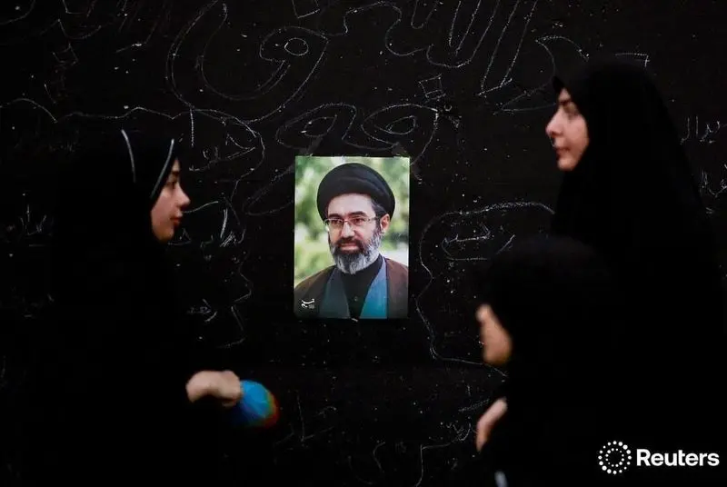 تصاویر خاص خبرگزاری رویترز از مراسم وداع با رهبر شهید آیت الله خامنه ای در مصلی تهران
