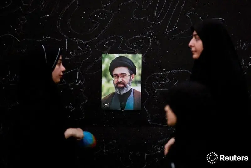 تصاویر خاص خبرگزاری رویترز از مراسم وداع با رهبر شهید آیت الله خامنه ای در مصلی تهران