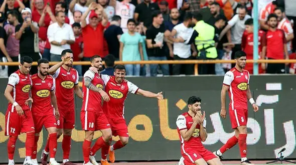 طوفان پرسپولیس و سپاهان در تهران و اصفهان/ رونمایی از قهرمان در هفته آخر!