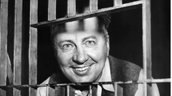 ترسناک‌ترین لبخند تاریخ / این مرد 16 سال آمریکاییها را از خواب انداخته بود ! + عکس