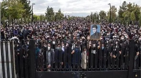 بلیط فروشی برای حضور در مزار شجریان ؟