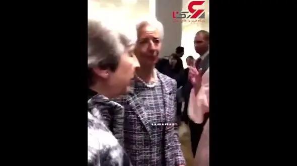 حاشیه های تلاش ایوانکا ترامپ برای ورود به بحث مکرون و ترزا می+فیلم