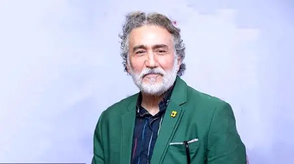 فیلم/ رقص رضا توکلی روی تخت بیمارستان : تشکر میکنم از تک تک شما چقدر مرام چقدر …اینهمه انرژی که به من منتقل شد تو بیمارستان… من حالم …