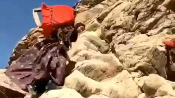 راز پنهان فیلم جنجالی زن عشایر گهواره به دوش / شوهر فاطمه با یوتیوب درآمد کسب کرد! + فیلم و عکس