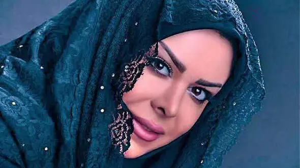 فلور نظری کشف حجاب کرد!+ فیلم