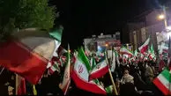 خبرهای دروغ از اتاق عملیات دشمن، روی پلاکاردهای تجمعات خیابانی!