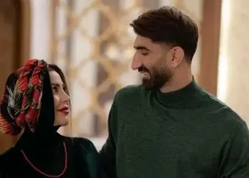 عکس عاشقانه علیرضا بیرانوند و همسرش اکرم بانو در حال گشت و گذار در مناطق بکر آذربایجان / چه منظره چشم نوازی