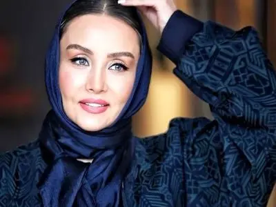 تغییر ظاهر حدیث فولادوند با موهای کرلی دورنگ و میکاپ حرفه‌ای پربازدید شد+تصویر