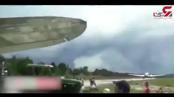 لحظه فرود دلهره آور هواپیما + فیلم