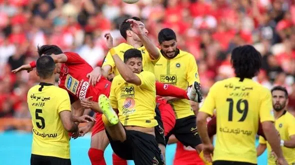 ابلاغیه فدراسیون فوتبال خطاب به سپاهان و پرسپولیس