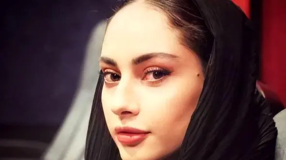 عکس / استایل خاص با چکمه های نارنجی و عجیب 17 میلیونی ترلان پروانه به سبک بازیگران هالیوودی/ چجوری پشت فرمون میشینه ...