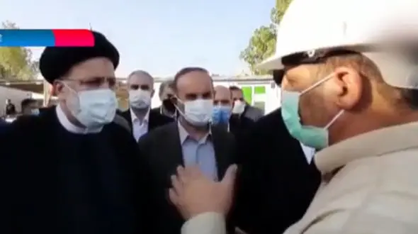 لحظه ورود رئیس جمهور به اهواز + فیلم