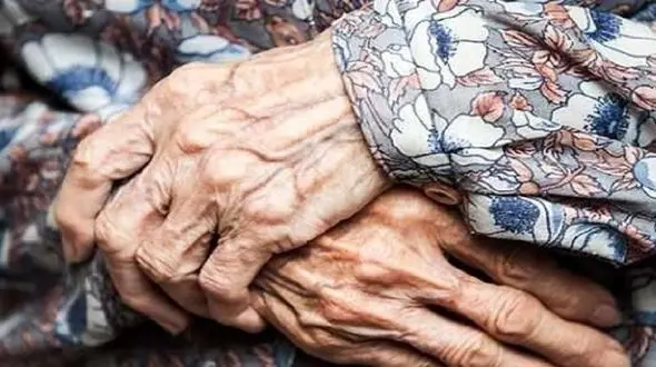 سرنوشت تکاندهنده پیرزن تهرانی در خانه تنهایی ! / او مرگ را لمس کرد