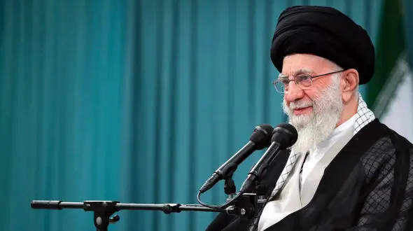 رهبر معظم انقلاب: نگفتیم صهیونیست ها را به دریا بریزید!