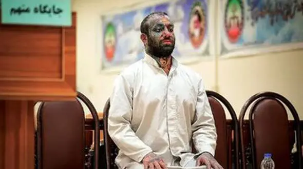 پاسخ وکیل تتلو به شایعات عفو او 