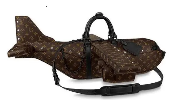 قیمت این کیف مردانه از یک هواپیمای واقعی گران تر است + عکس