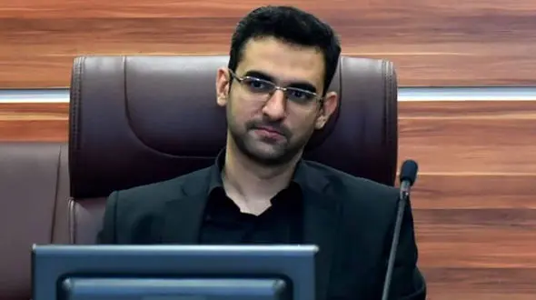 واکنش وزیر ارتباطات به آزار مسافر تاکسی اینترنتی