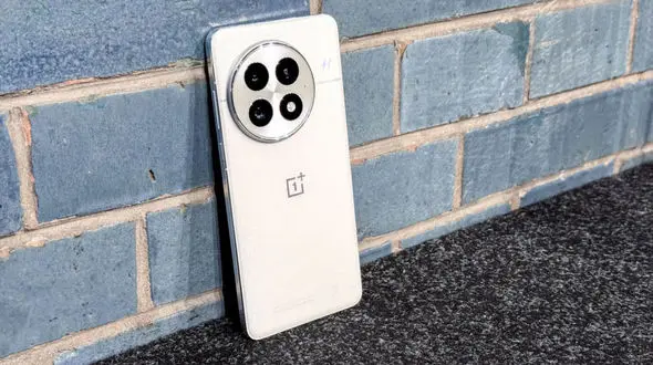 جزئیات تازه از وان‌پلاس 13T؛ پرچمدار متفاوت چینی در یک ویدئوی افشایی