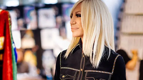 راز موفقیت طراح برتر لباس در جهان از زبان خودش