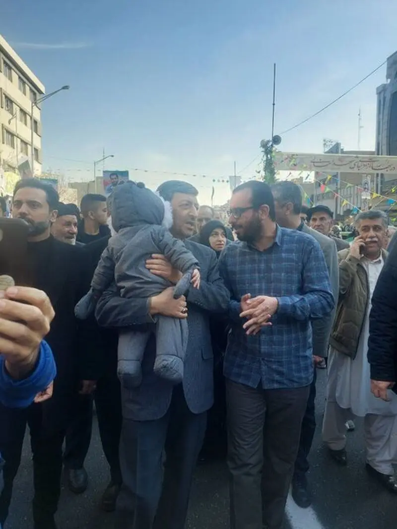پرویز فتاح رییس ستاد اجرایی فرمان امام راهپیمایی 22 بهمن 1402 - Copy