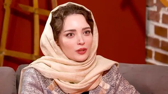 عکس/ گشت و گذار بهنوش طباطبایی در کوچه پس کوچه‌های شیراز!