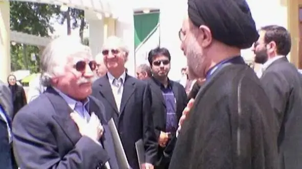 خاطره جالب ابطحی از دیدار خاتمی و فرشچیان