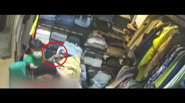 فیلم لحظه سرقت موبایل توسط کودک / مادر و خواهرش هم بودند