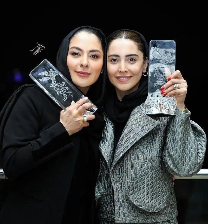 شبنم قربانی و مارال بنی آدم
