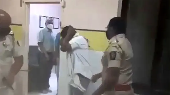 فیلم کتک زدن مرد شیطان صفت توسط پلیس ! /او قاتل است؟!