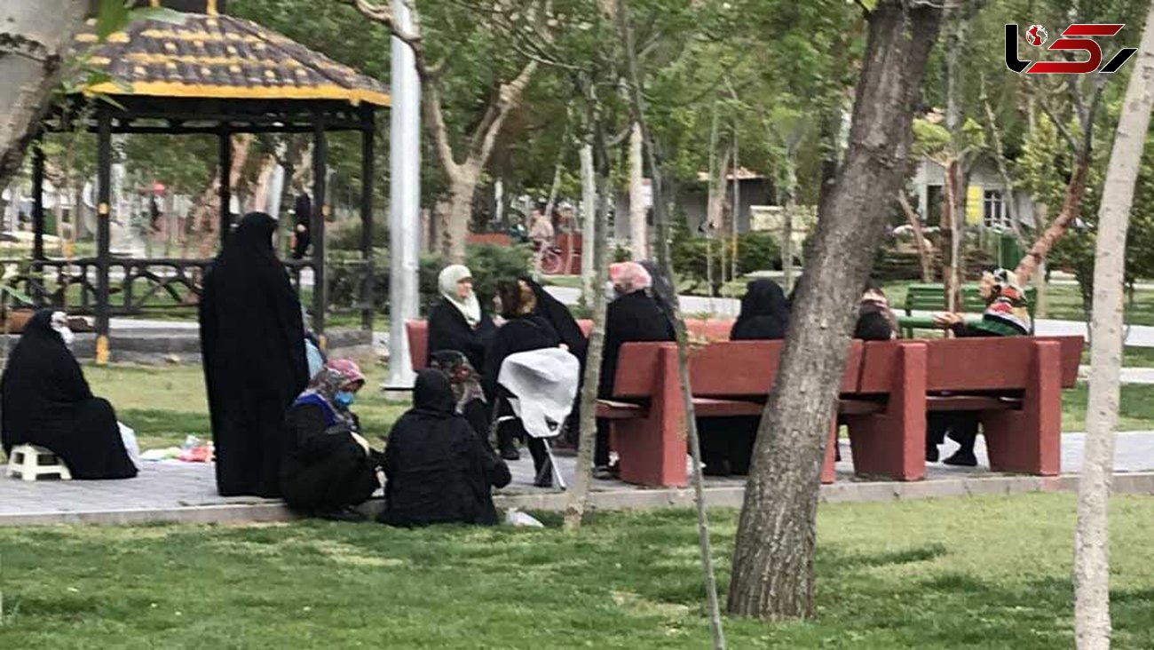 دورهمی کرونایی زنان در پارک فجر تهران + عکس