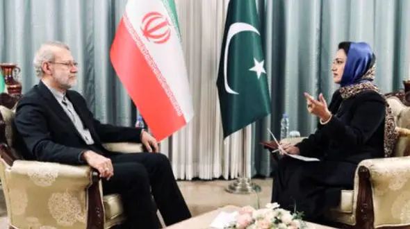 لاریجانی: حاضریم یک «کارت سفید» به پاکستانی‌ها بدهیم
