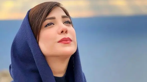 فیلم / عاشقانه خوانی متفاوت ولی زیبای باران نیکراه  /  علی ضیا مبهوت شد/ پای احساس در میان باشدانتخاب پرنده ها قفس است .. + متن شعر