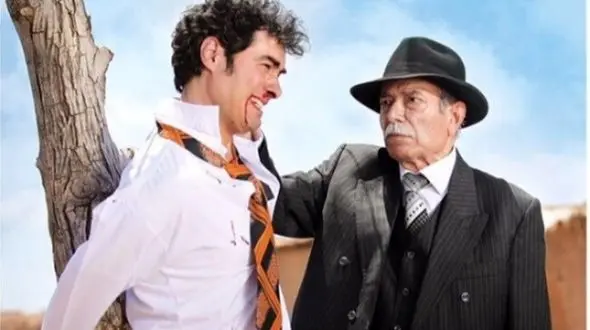 نگاهی به چیدمان سنتی و چشم نواز منزل علی نصیریان/ از مبلمان کلاسیک و فرش دستبافت تا پرده‌های مجلل