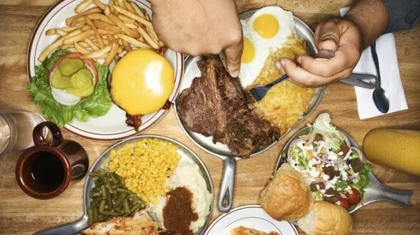 خوردن این مواد غذایی بعد از 30 سالگی ممنوع