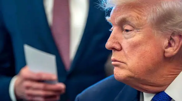 بن بست ترامپ در تنگه هرمز 