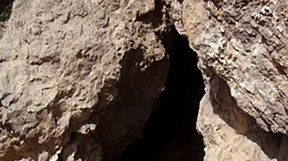 کشف 45 غار تاریخی در خراسان جنوبی