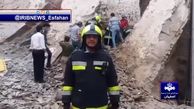 فیلم لحظه نجات 2 مرد اصفهانی که زنده به گور شدند 