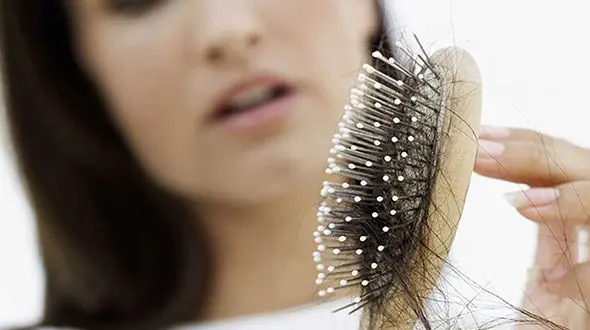 این غذاها ریزش مو را زیاد می‌کنند !