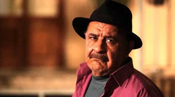 نقش‌ها را در سینما می‌فروشند و من با دکترای بازیگری بیکارم