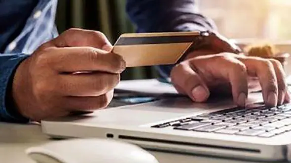 مادربزرگ مهربان همدانی نوه اش را به زندان انداخت