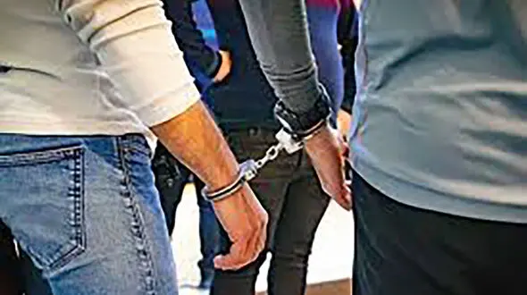 فروش ماسک با فیلم های غیر اخلاقی در تلگرام / پلیس فتا حواسش است!