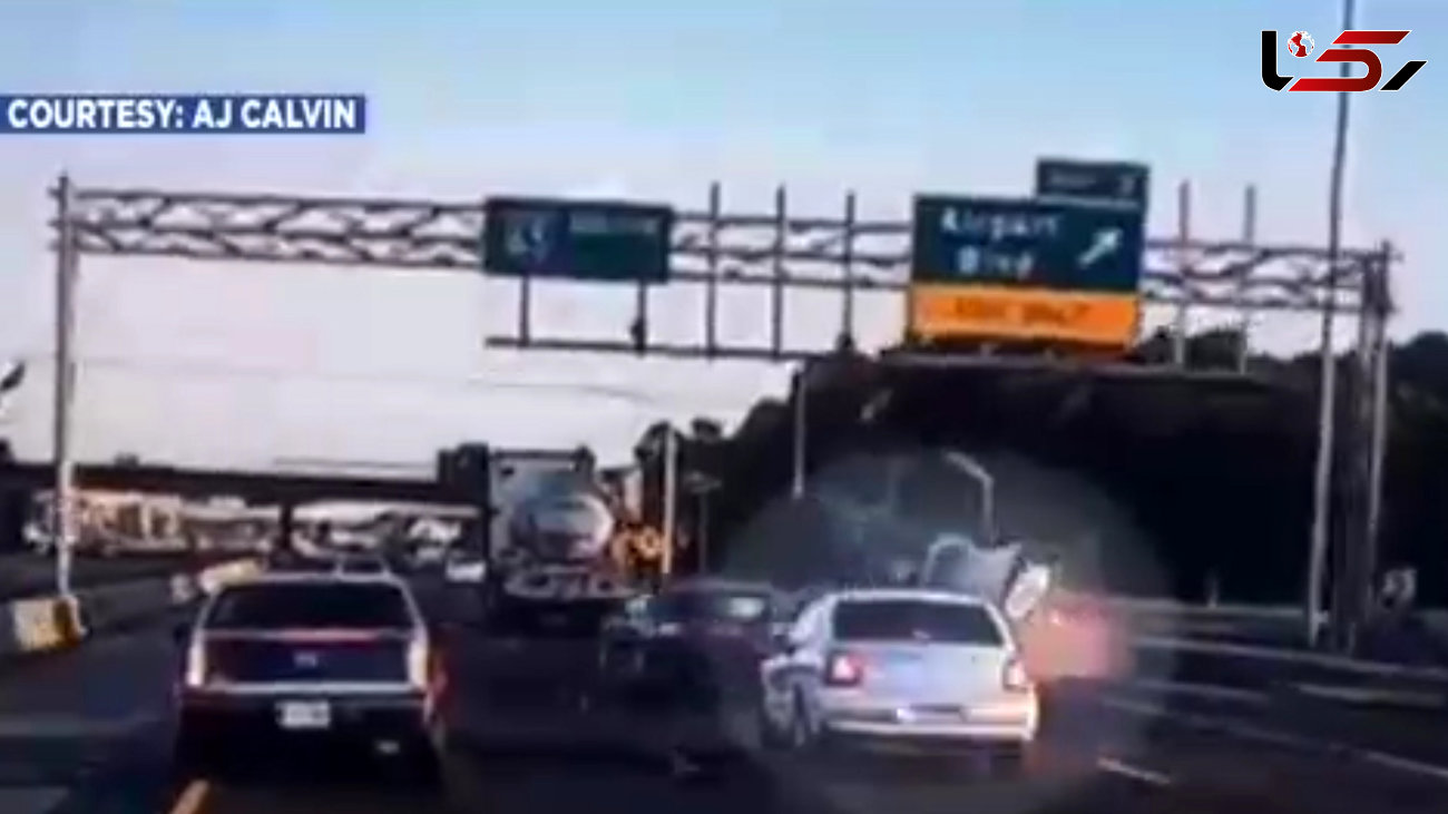 لحظه واژگونی خودروی جیپ در بزرگراهی شلوغ + فیلم