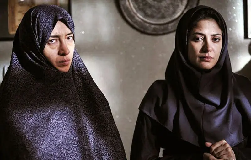 طناز طباطبایی