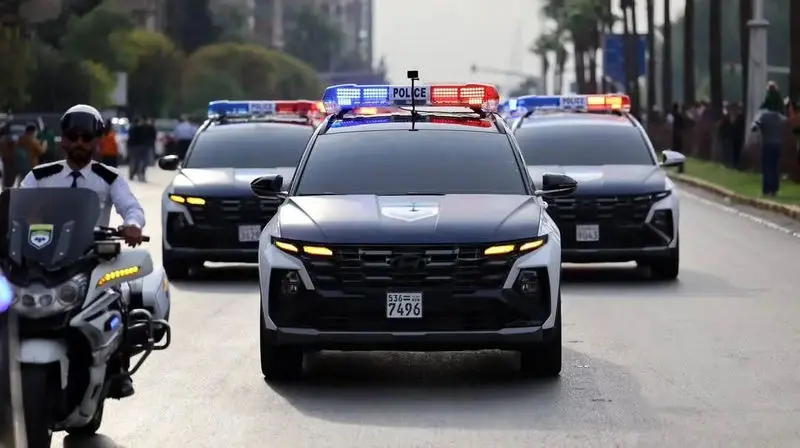  رژه بزرگ پلیس سوریه با حضور ناوگان تازه‌نفس خودروهای جدید و پرواز بالگردها